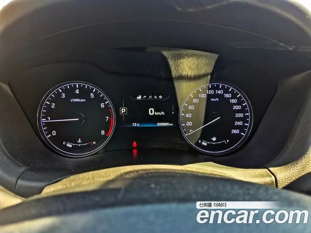 Hyundai Genesis 2016 — фото 10