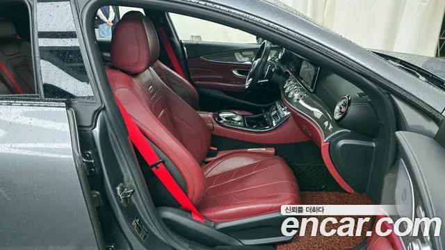 Mercedes-Benz CLS-Class 2019 — фото 18