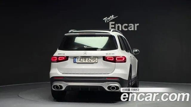 Mercedes-Benz GLB-Class 2021 — фото 4