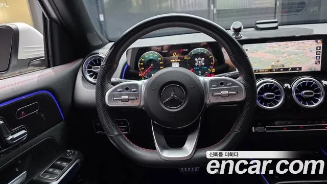 Mercedes-Benz GLB-Class 2021 — фото 19