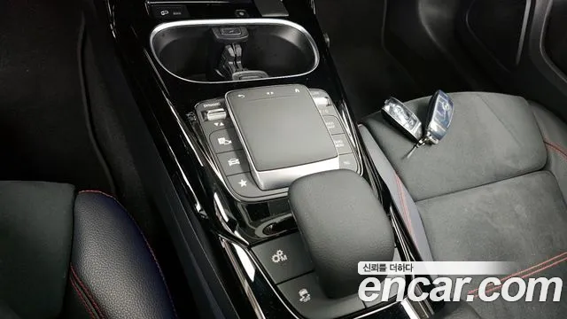 Mercedes-Benz A-Class 2021 — фото 16