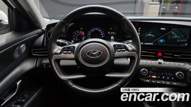 Hyundai AVANTE 2021 — фото 13