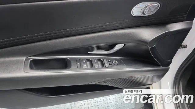 Hyundai AVANTE 2021 — фото 14