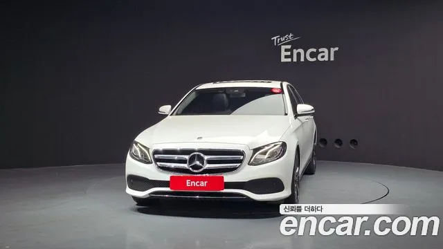 Mercedes-Benz E-Class 2018 — фото 3