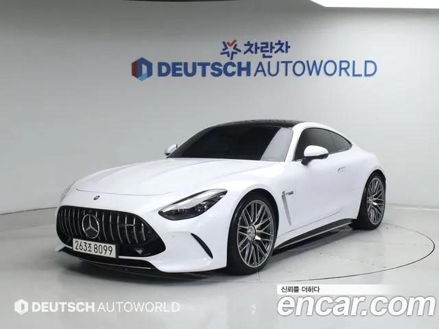 Mercedes-Benz AMG GT 2026 — фото 1