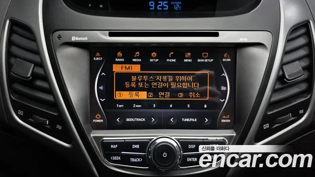 Hyundai AVANTE 2014 — фото 20
