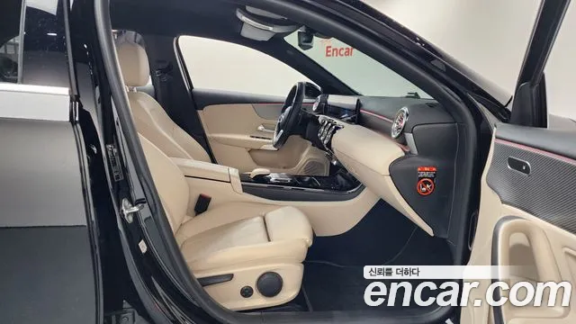 Mercedes-Benz A-Class 2021 — фото 16