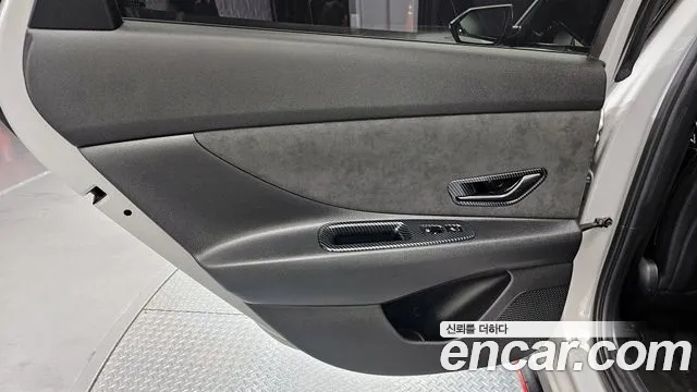 Hyundai AVANTE 2022 — фото 15