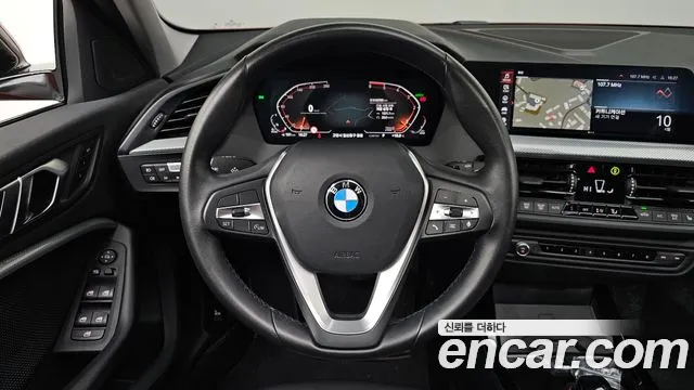 BMW 1-Series 2021 — фото 18