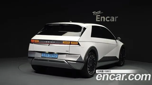 Hyundai Ioniq5 2022 — фото 2
