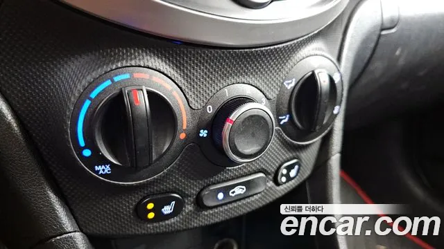Hyundai Accent 2018 — фото 15