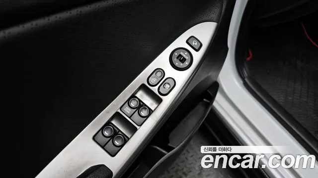 Hyundai Accent 2018 — фото 19
