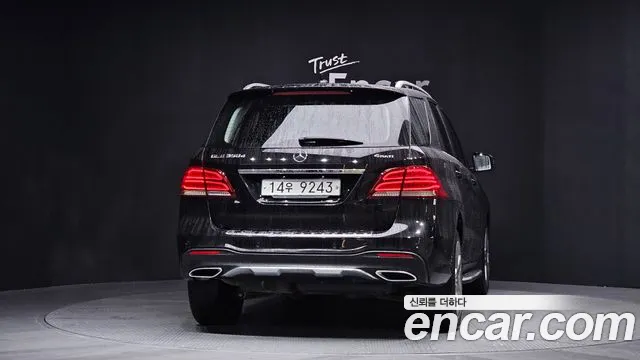 Mercedes-Benz GLE-Class 2017 — фото 4