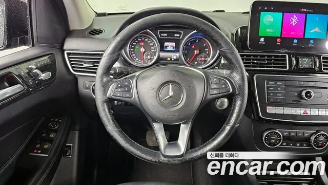 Mercedes-Benz GLE-Class 2017 — фото 13