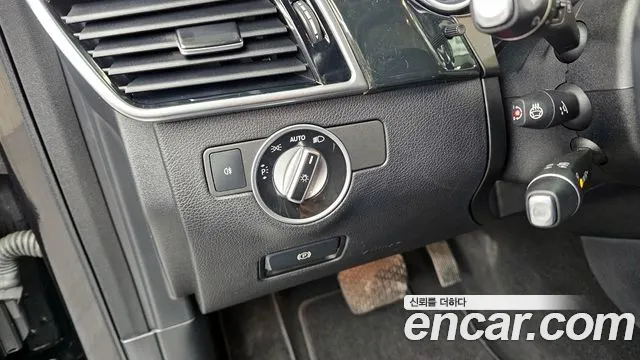 Mercedes-Benz GLE-Class 2017 — фото 16
