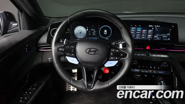 Hyundai AVANTE 2024 — фото 19