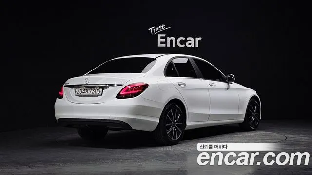 Mercedes-Benz C-Class 2020 — фото 2