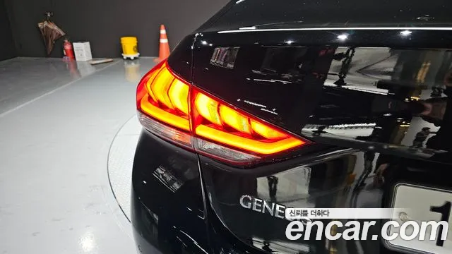 Hyundai Genesis 2016 — фото 9