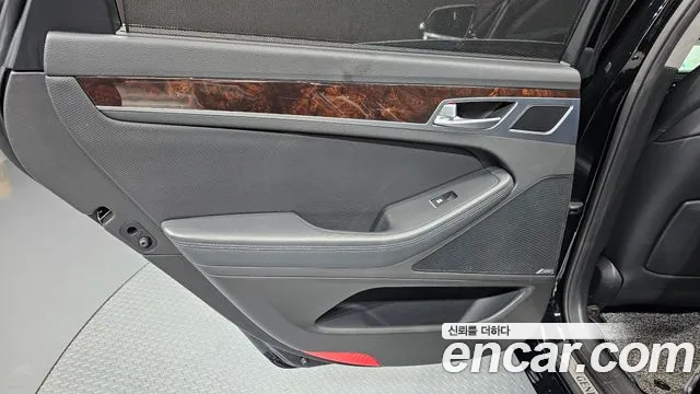Hyundai Genesis 2016 — фото 15