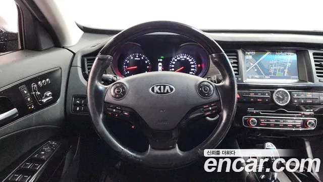 Kia K9 2013 — фото 12