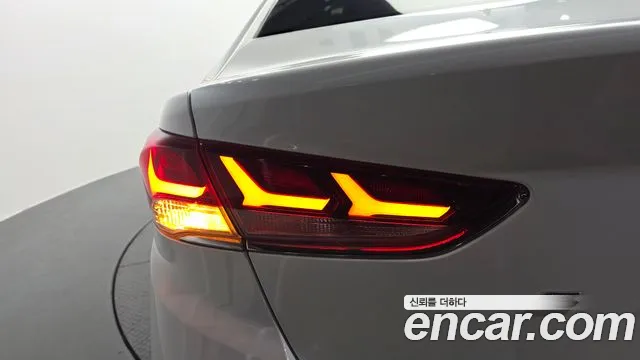 Hyundai Sonata 2018 — фото 9