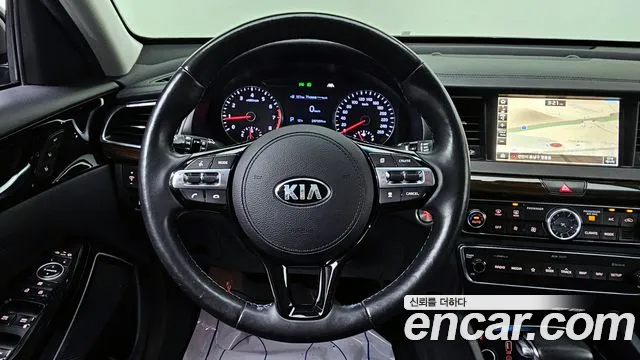 Kia K7 2019 — фото 13