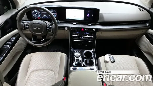 Kia Canival 2023 — фото 10