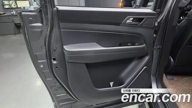 KG_Mobility_Ssangyong Rexton 2024 — фото 15