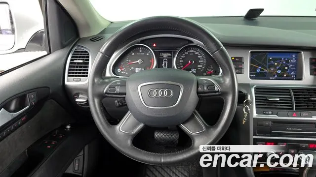 Audi Q7 2013 — фото 13