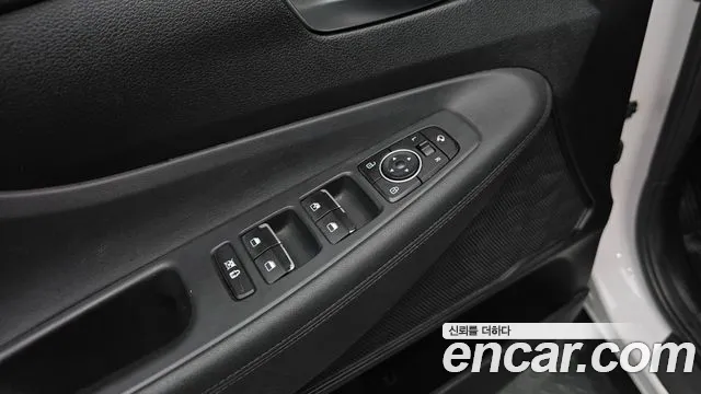 Hyundai Santafe 2019 — фото 20
