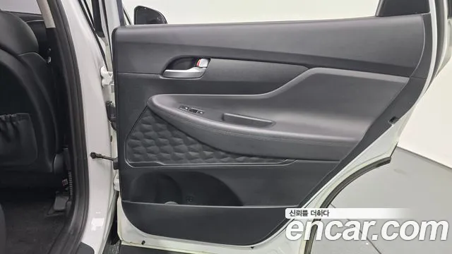 Hyundai Santafe 2019 — фото 14