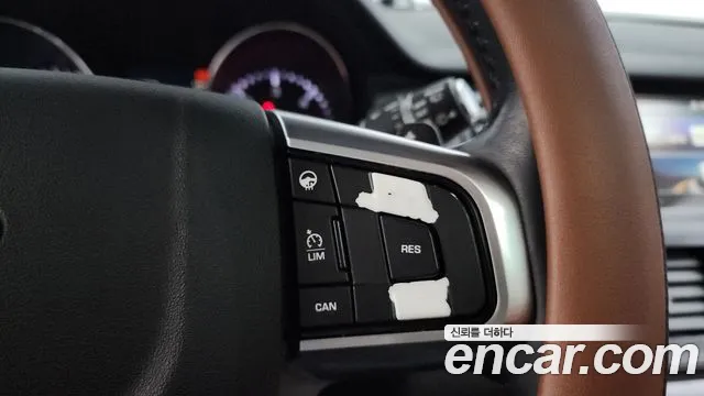 Land Rover Discovery Sport 2016 — фото 15