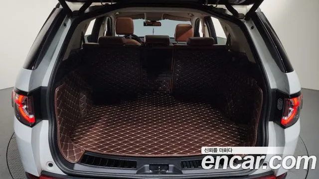 Land Rover Discovery Sport 2016 — фото 19