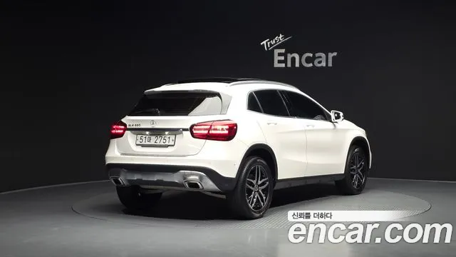 Mercedes-Benz GLA-Class 2018 — фото 2
