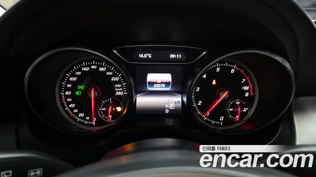 Mercedes-Benz GLA-Class 2018 — фото 11