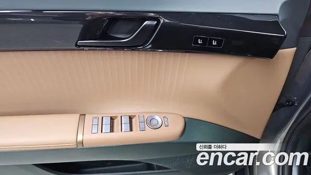 Hyundai Grandeur 2023 — фото 16