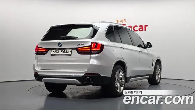 BMW X5 2015 — фото 2
