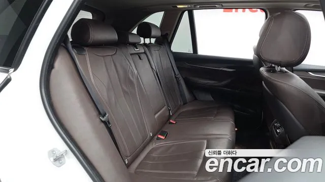 BMW X5 2015 — фото 12