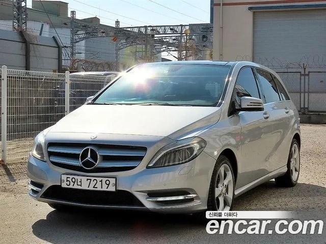 Mercedes-Benz B-Class 2013 — фото 2