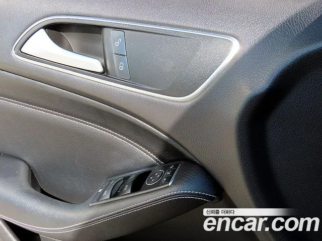 Mercedes-Benz B-Class 2013 — фото 11