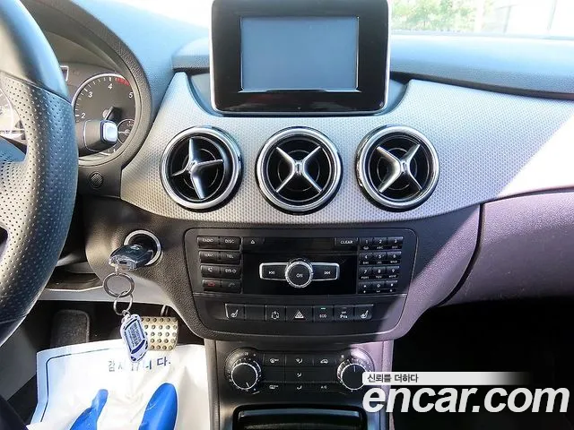 Mercedes-Benz B-Class 2013 — фото 14