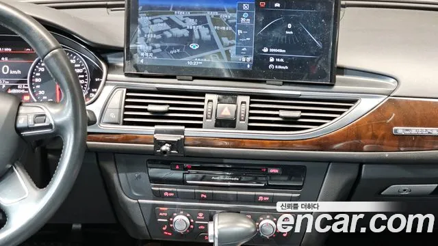 Audi A6 2015 — фото 14