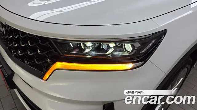Kia Sorento 2022 — фото 8