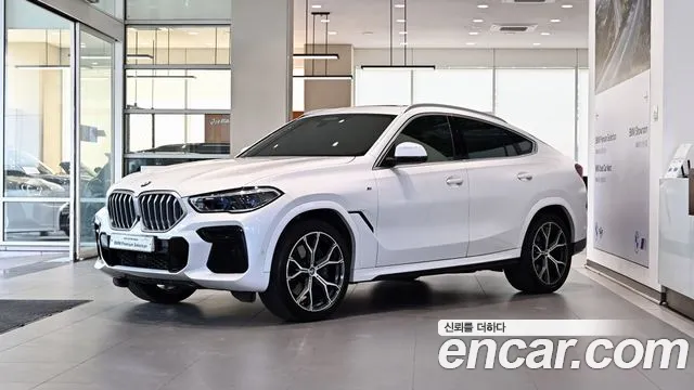 BMW X6 2022 — фото 1
