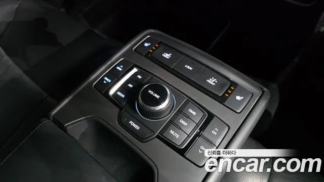 Hyundai Genesis 2016 — фото 19