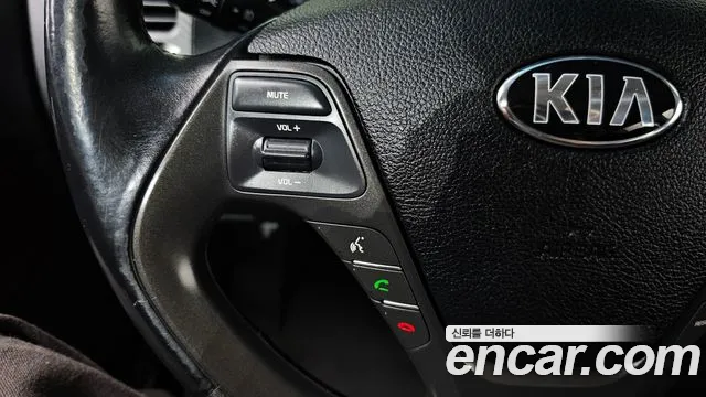 Kia K3 2015 — фото 15