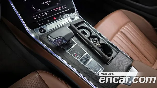 Audi A6 2021 — фото 12