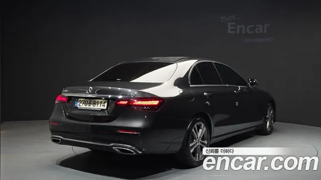 Mercedes-Benz E-Class 2021 — фото 2