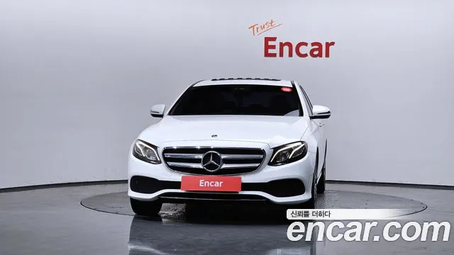 Mercedes-Benz E-Class 2020 — фото 3