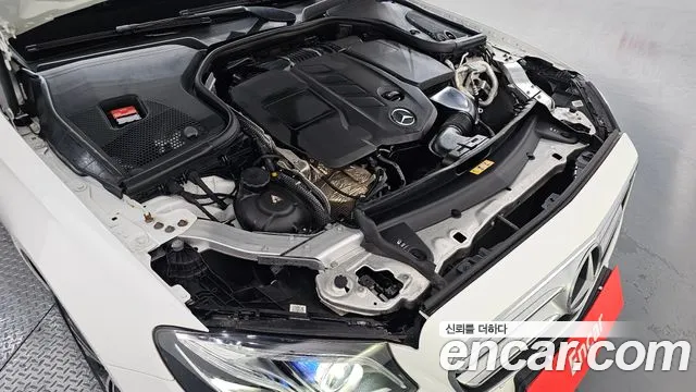 Mercedes-Benz E-Class 2020 — фото 6